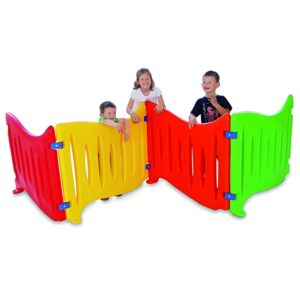 coloful plastic fence for child play