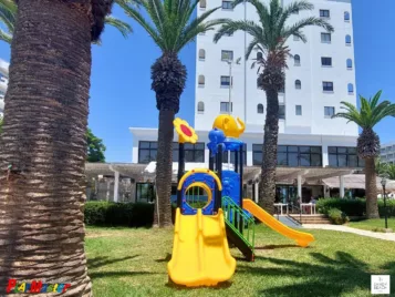 SANDY BEACH HOTEL7
